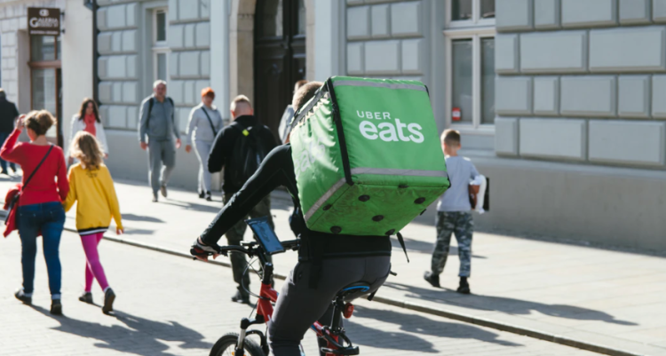 How to Maintain a Healthy Diet in a Busy Life and Avoid Relying on Takeout
