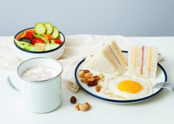 Does Skipping Breakfast Really Help You Lose Weight—Or Just Slow Down Your Metabolism?