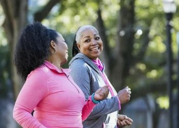 Can Health Tips Go Viral in a Community Setting?
