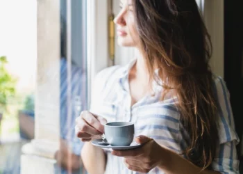 Is Waking Up Early Truly Better Than Staying Up Late for Your Lifestyle?