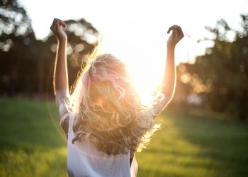 How to Utilize Small Changes to Boost Your Daily Energy Levels