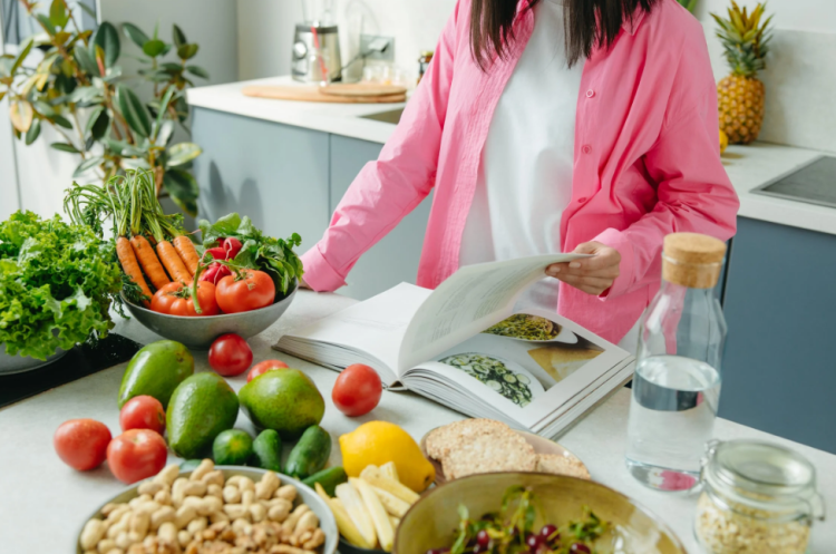 How to Maintain a Balanced Diet in a Busy Lifestyle