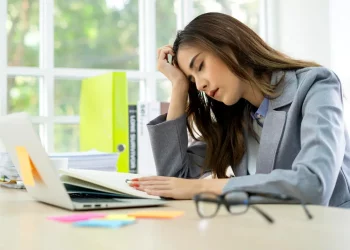 How to Identify If You Are Experiencing Mental Fatigue or Burnout
