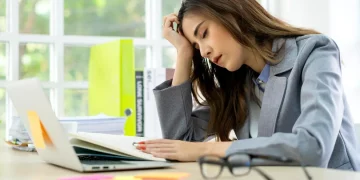 How to Identify If You Are Experiencing Mental Fatigue or Burnout